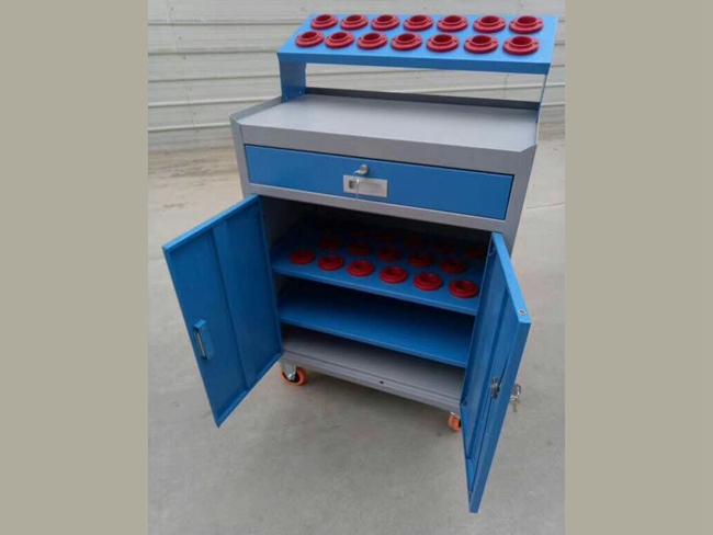 刀具车  